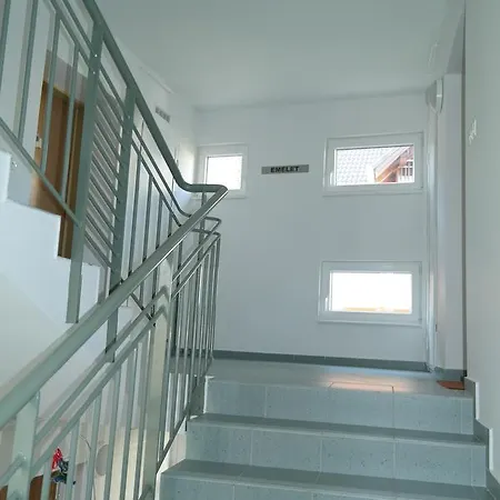 Aramis 3 Apartments Heviz Exterior photo