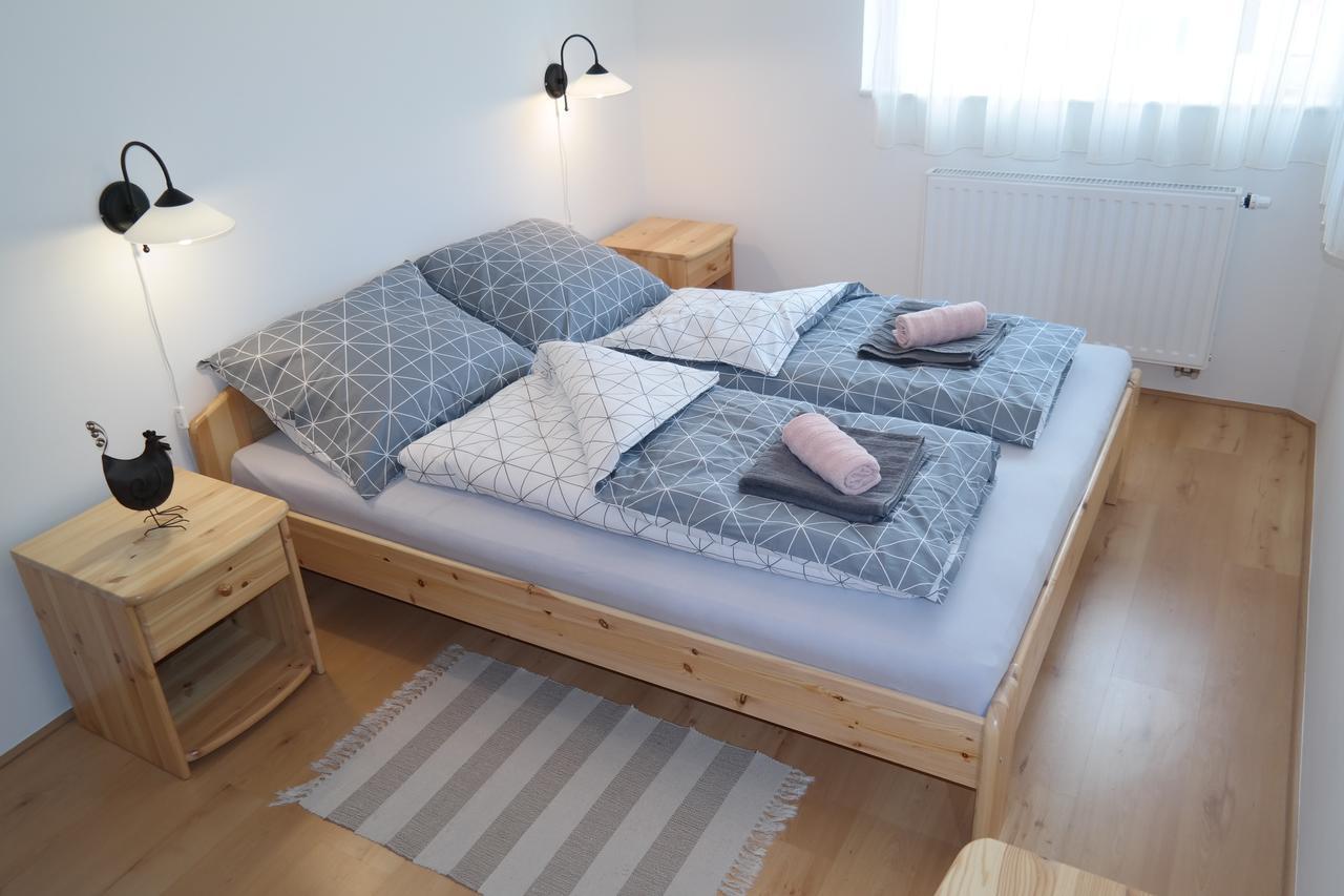 Apartament Aramis 3 *