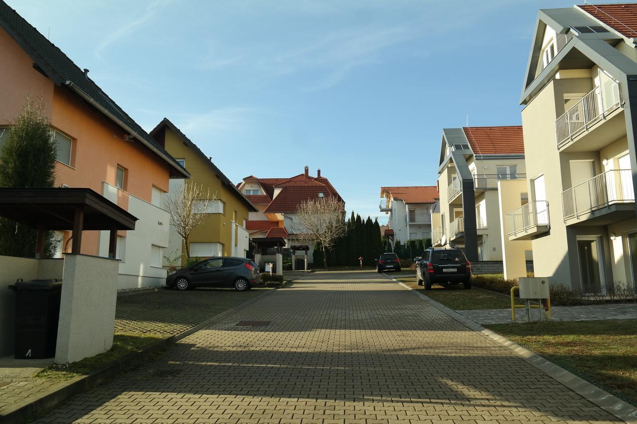 Apartment Aramis 3 *